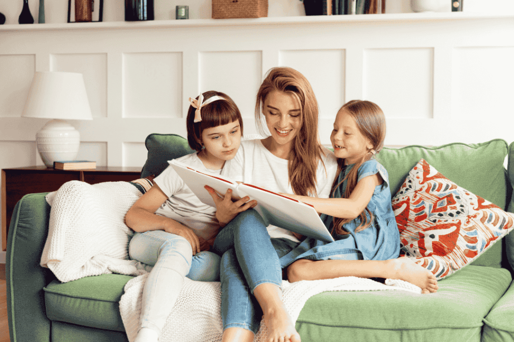 What You Need to Know About Hiring a Nanny in&nbsp;Singapore